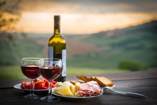 Vinho Tinto: Saiba com quais pratos ele combina