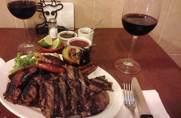 Atardecer De Los Andes Malbec 2024 - Harmonização