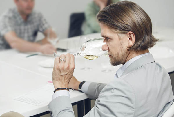 Le Comte de Malartic Blanc Pessac-Léognan AOC 2019 - Degustando