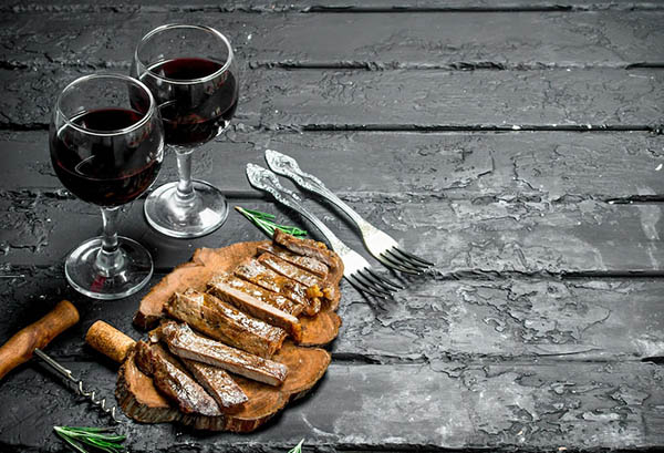 Portada Reserva Black Shiraz Cabernet Sauvignon Vinho Regional Lisboa 2021 - Harmonização