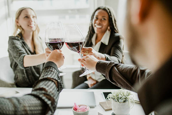 Kit Best Sellers em Dobro – 8 Garrafas de Sucessos do Mundo do Vinho a Preço Imperdível - Brindando