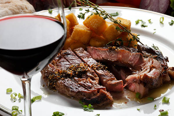 Lamadrid Single Vineyard Reserva Malbec 2023 - Harmonização