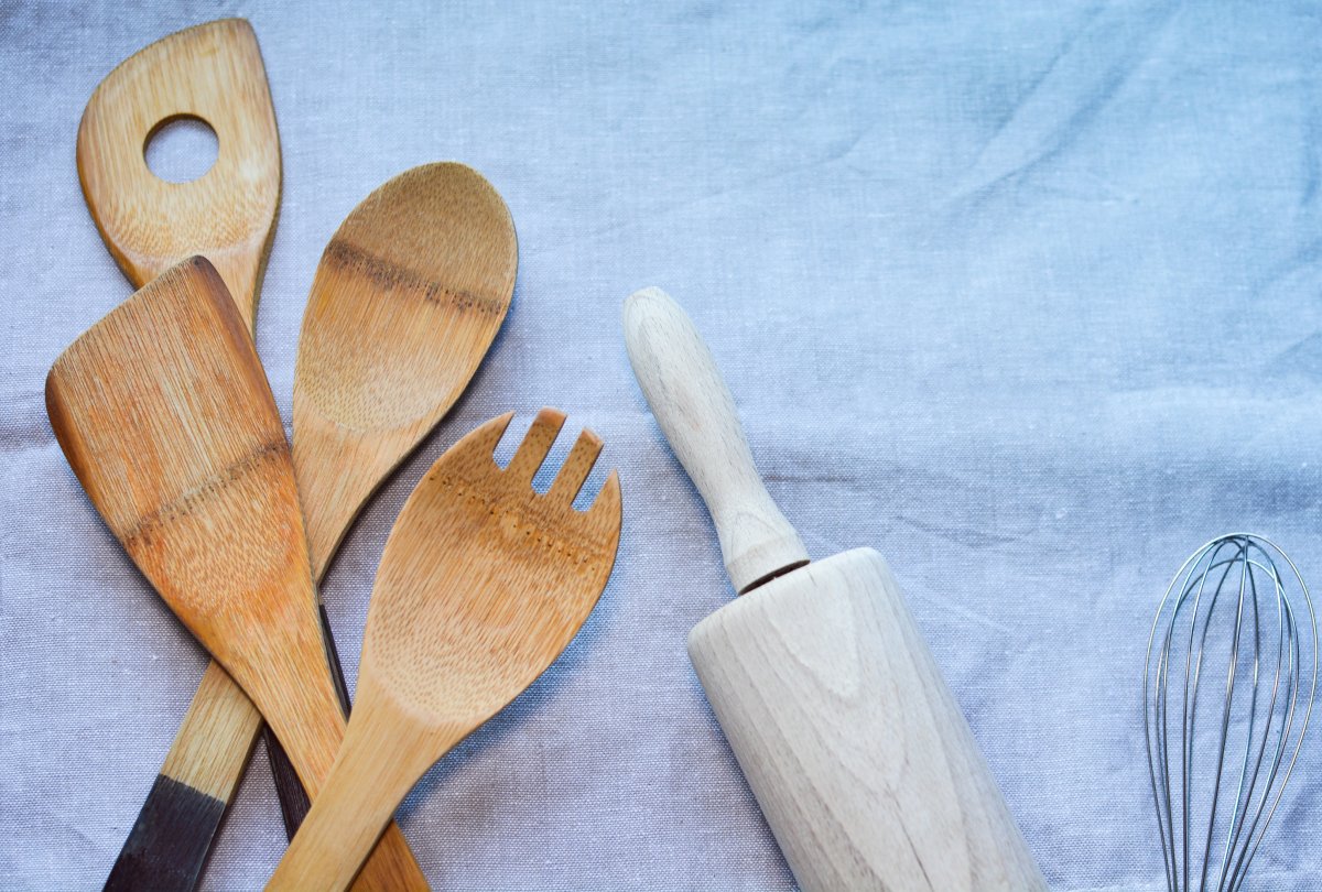 Utensílios de cozinha para preparar comida melhor em casa